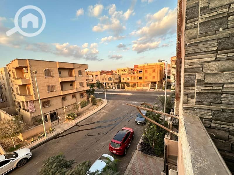 15 cfa0c4ac-0040-4f1e-97ea-92a0878a5850. jpg