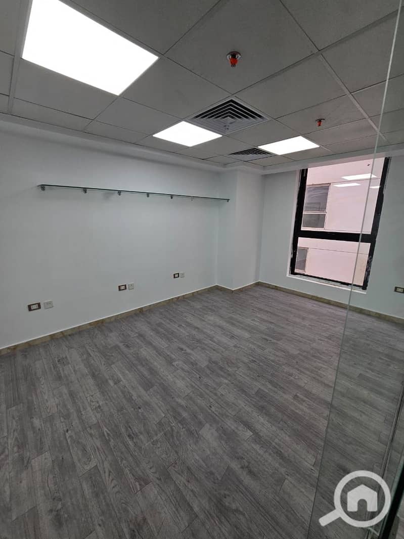 5 WhatsApp Image 2025-11-02 at 9.33. 03 PM (10). jpeg