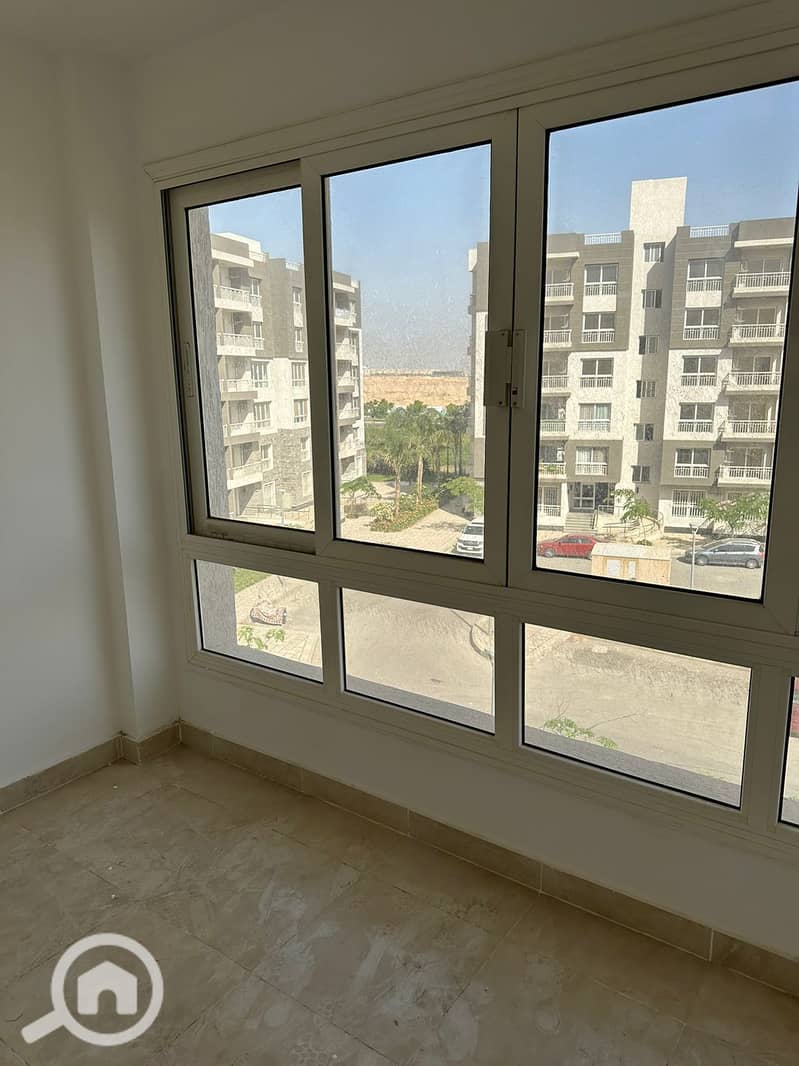 2 WhatsApp Image 2025-11-15 at 6.49. 11 PM (1). jpeg