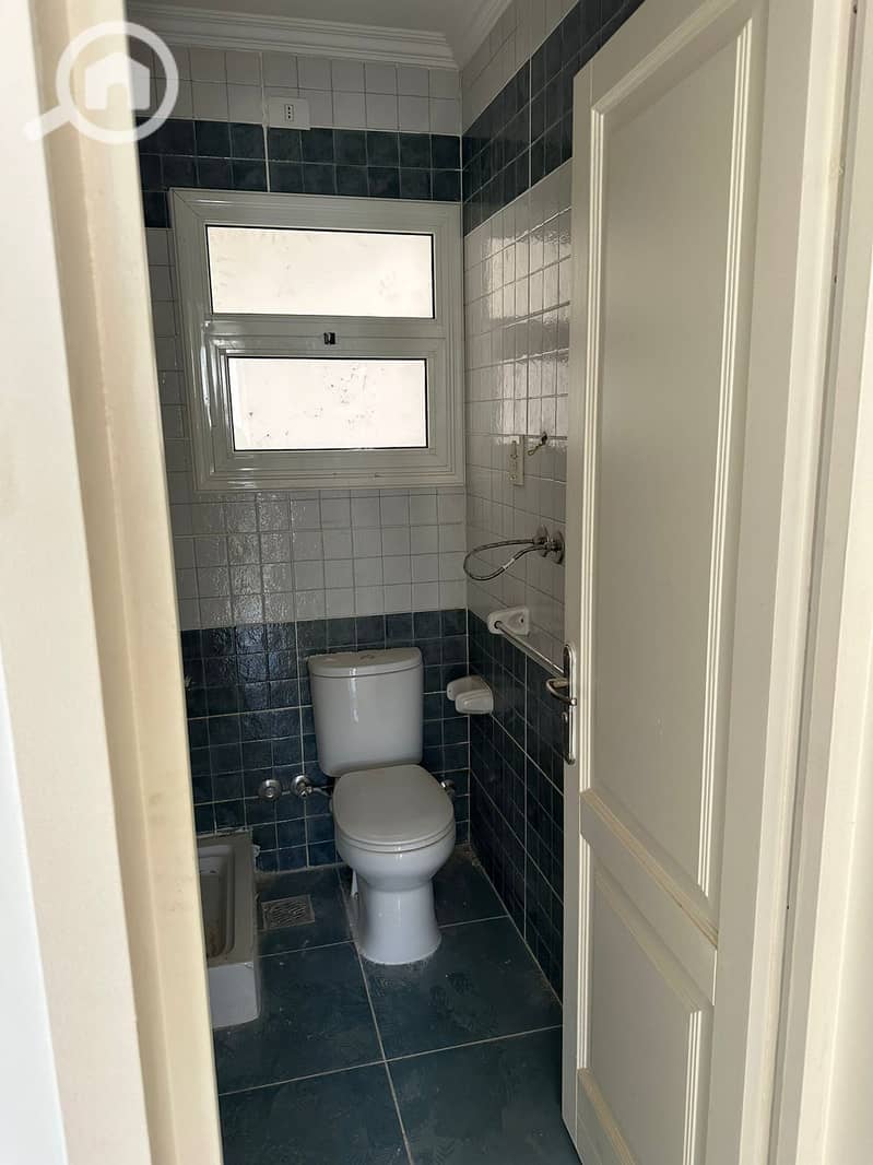 11 WhatsApp Image 2025-11-15 at 6.49. 12 PM. jpeg