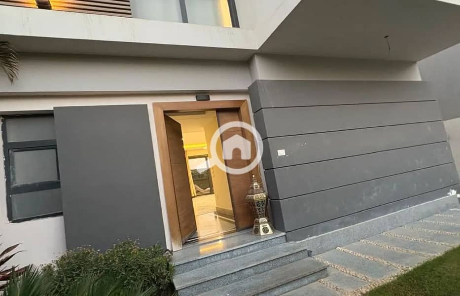 4 7470113-2b6d4o_1400x900. jpg