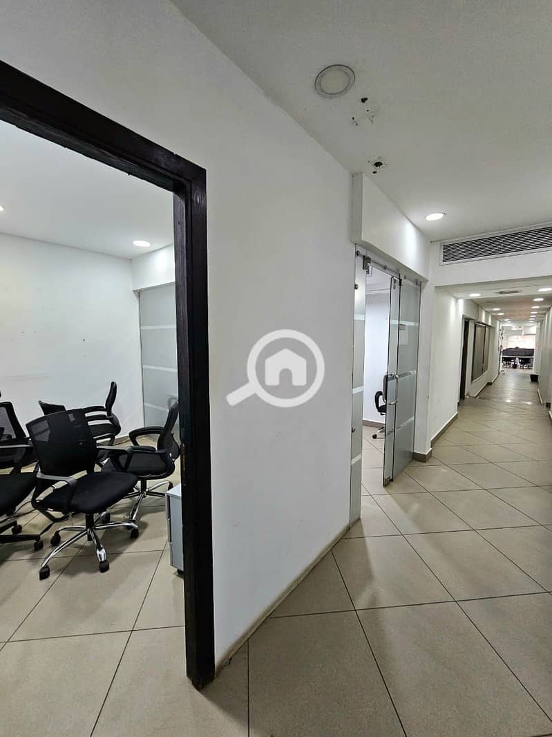 9 WhatsApp Image 2025-10-29 at 6.47. 43 PM (2). jpeg