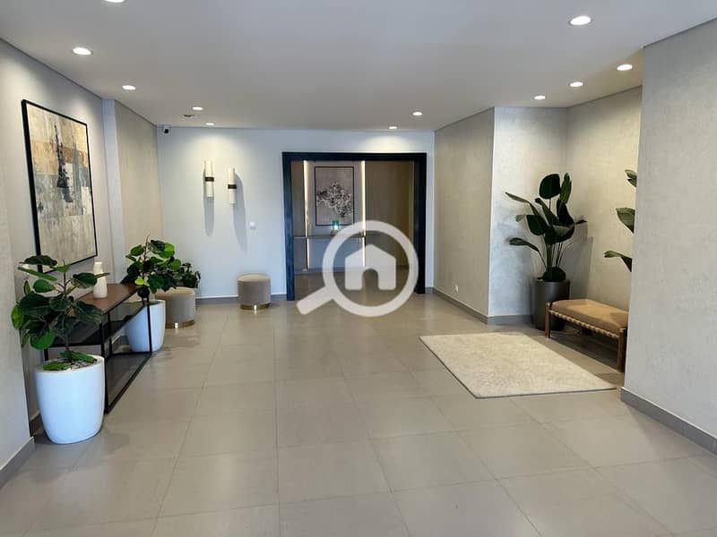 12 6cc42648-5b84-4bf5-89e0-024062c05b51. jpeg