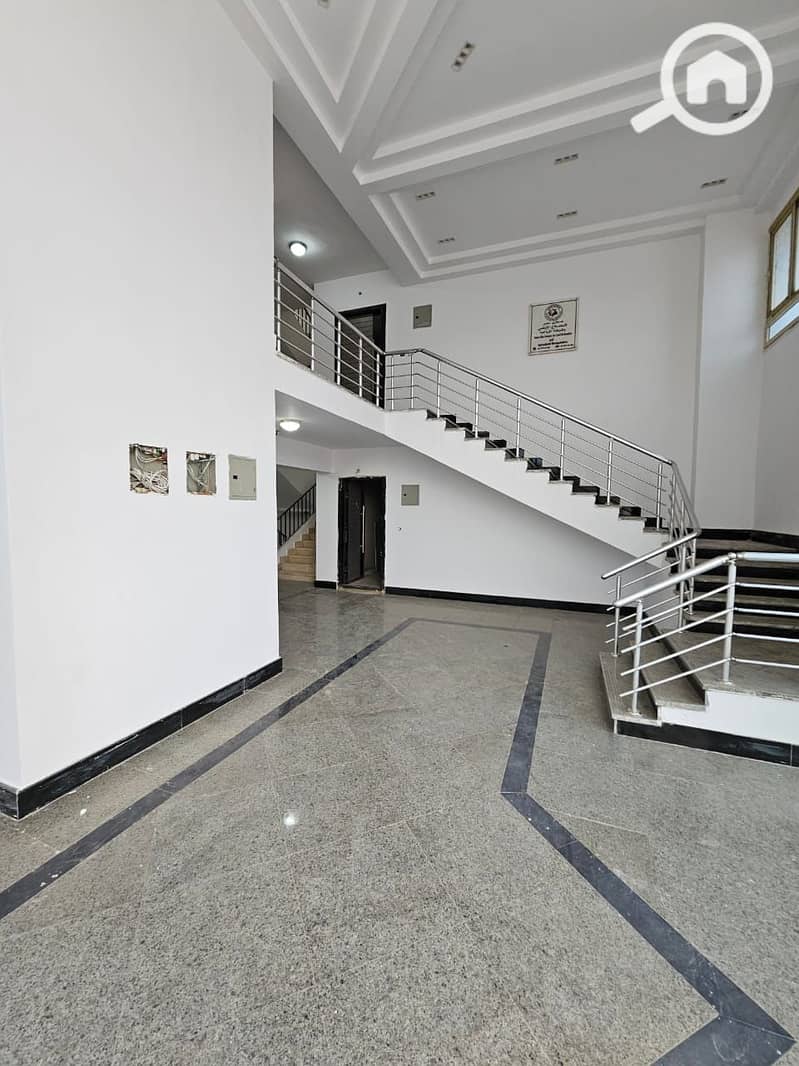 4 WhatsApp Image 2025-11-06 at 9.14. 54 PM. jpeg