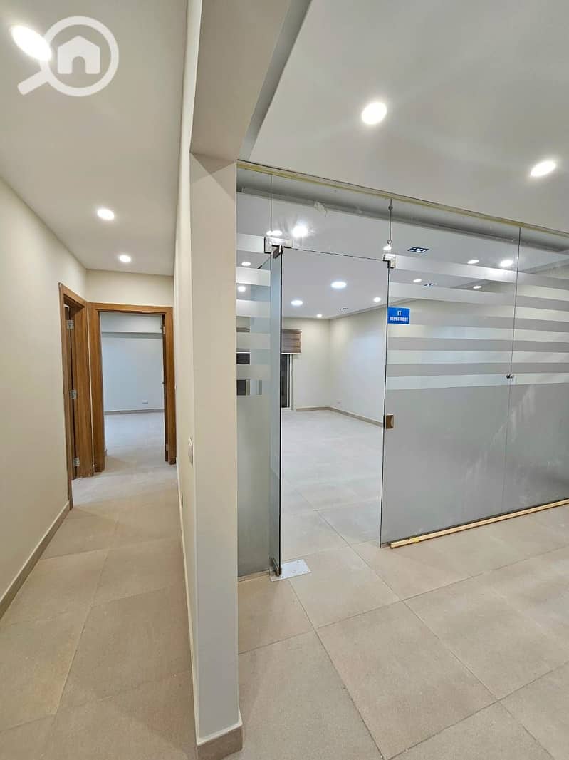 5 WhatsApp Image 2025-11-07 at 9.12. 00 PM (3). jpeg