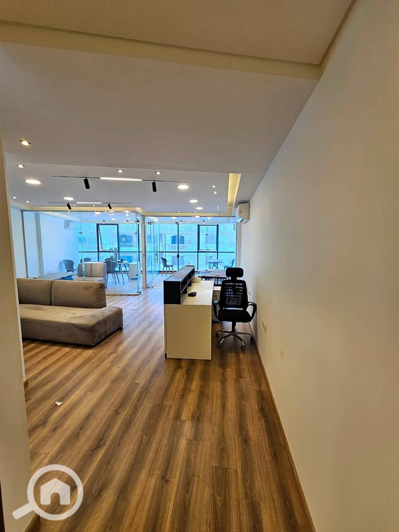 3 WhatsApp Image 2025-10-17 at 10.33. 56 PM. jpeg