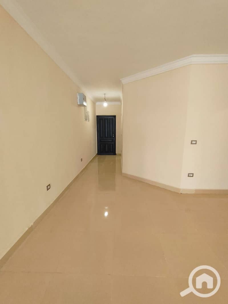 4 WhatsApp Image 2025-10-05 at 5.46. 40 PM. jpeg