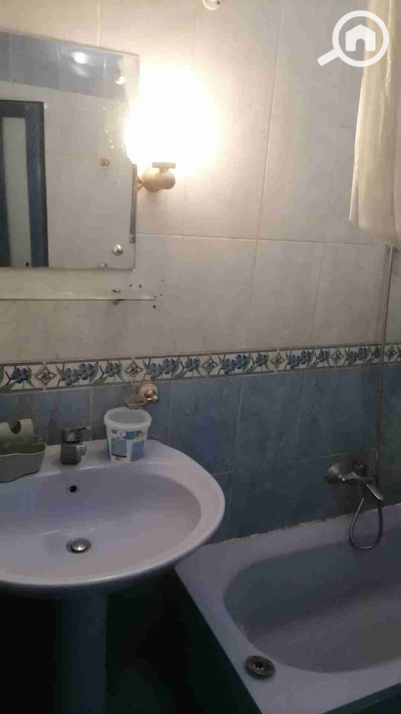 7 IMG_20251007_180300_1. jpg