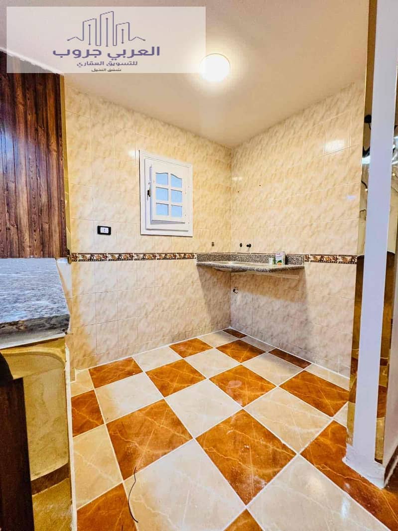 11 46c30920-dff4-443b-acf7-cb676dfd7605. jpg