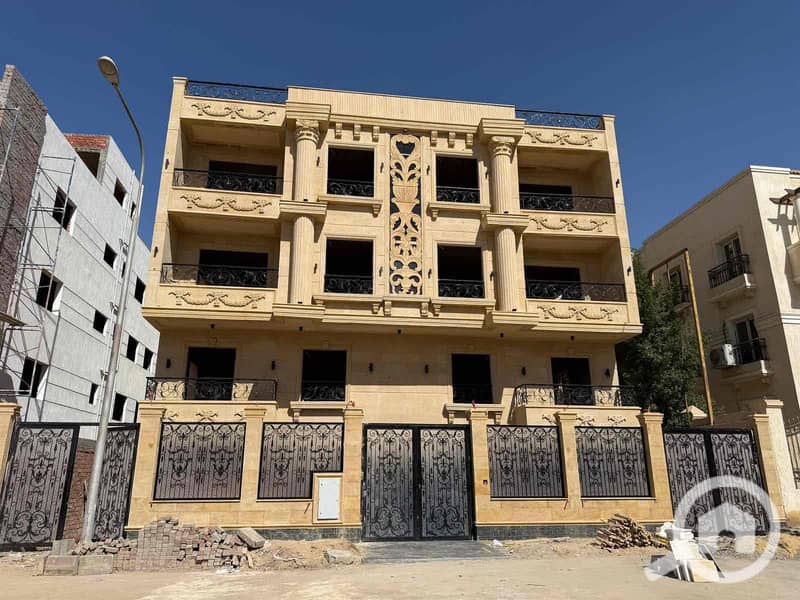 5 8e74348f-f1c3-45fe-9e40-b2a67dec2e78. jpg