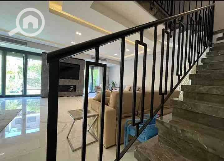 3 148049f9-5ed3-4c33-a77c-e621f8bc8fae. jpg