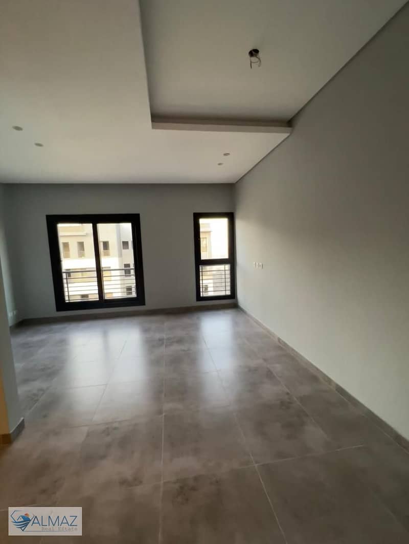 4 WhatsApp Image 2025-11-15 at 4.50. 43 PM (1). jpeg