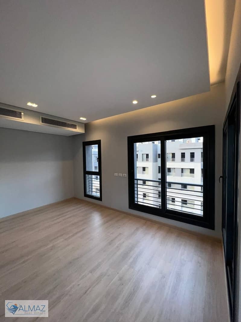 5 WhatsApp Image 2025-11-15 at 4.50. 42 PM (1). jpeg