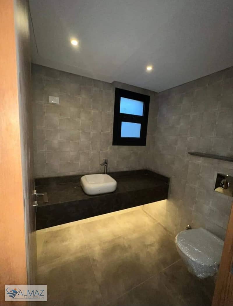 6 WhatsApp Image 2025-11-15 at 4.50. 39 PM (2). jpeg