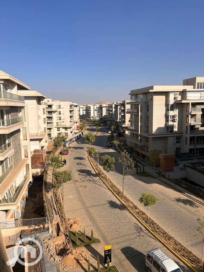 4 4c1ab195-fd37-4f4e-9527-c77e95e168cc. jpg