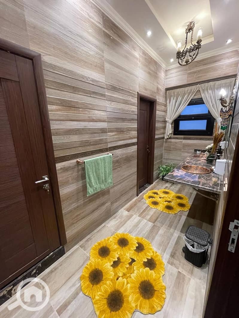 25 WhatsApp Image 2025-05-14 at 1.09. 11 PM (2). jpeg