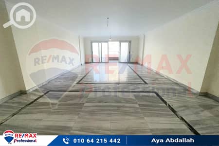 3 Bedroom Flat for Rent in Laurent, Alexandria - 1. jpg