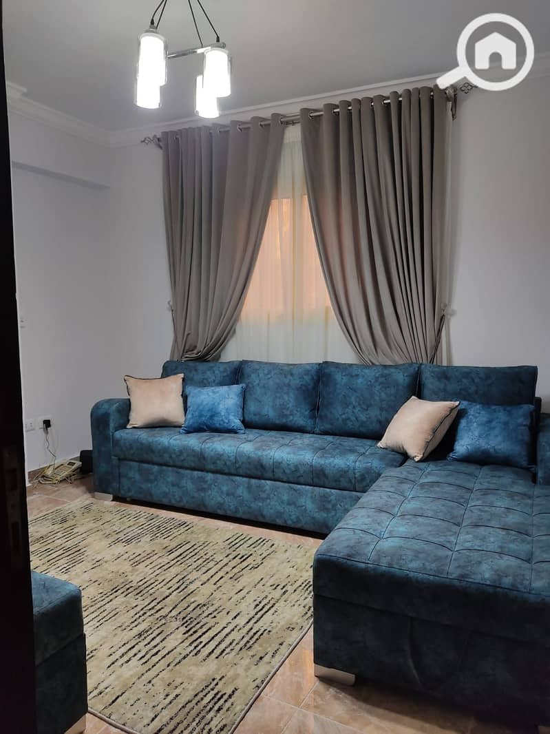 2 4190f52e-30da-47c8-b762-99d9d46192af. jpeg