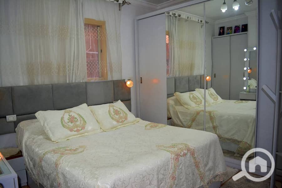 6 b02f5c4b-d535-448d-b91b-9e6e2a5cbe85. jpeg