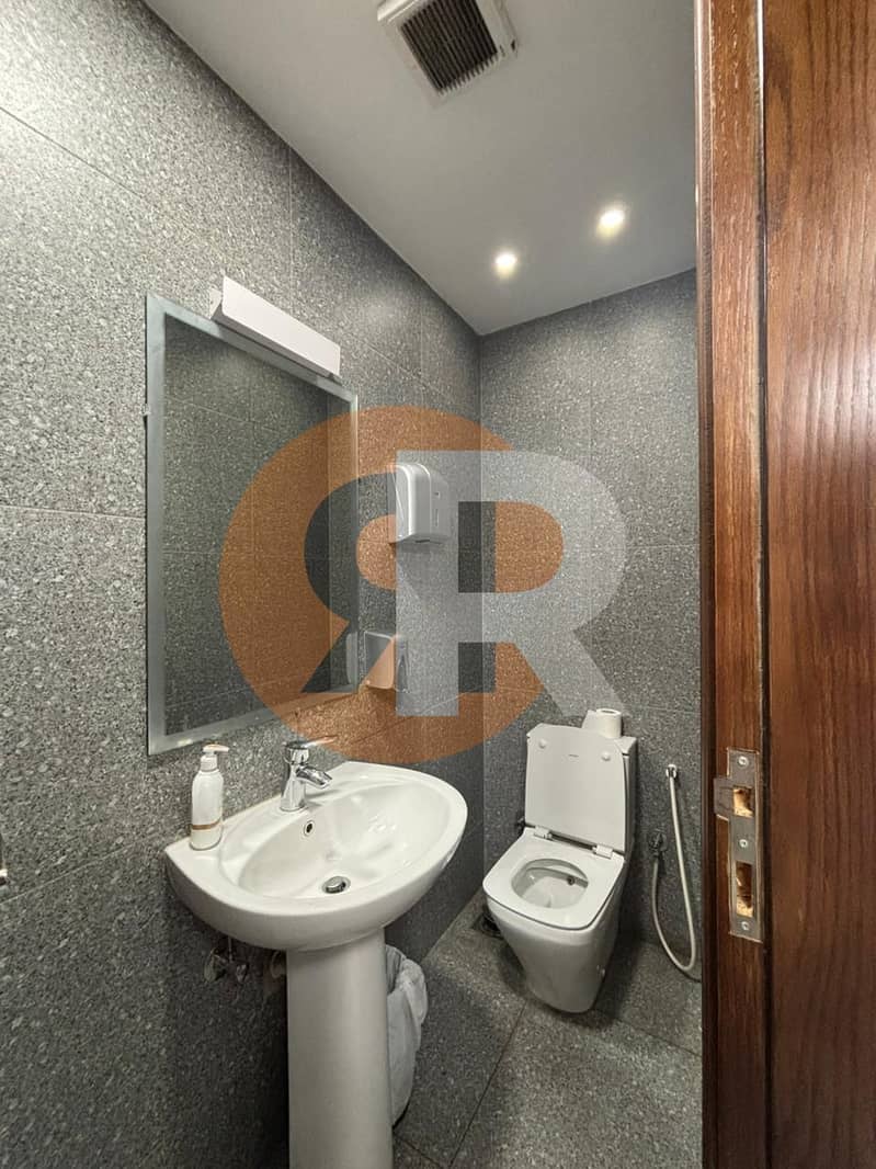 8 IMG-20251012-WA0046. jpg