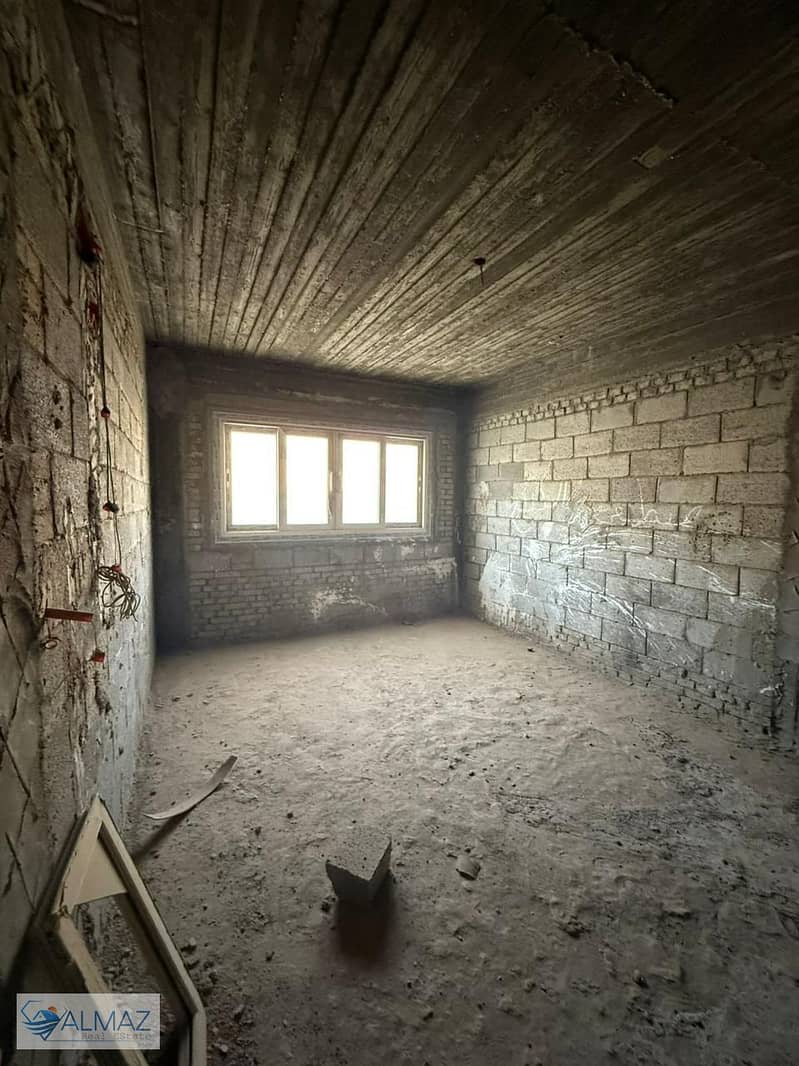 6 WhatsApp Image 2025-11-15 at 4.07. 52 PM. jpeg