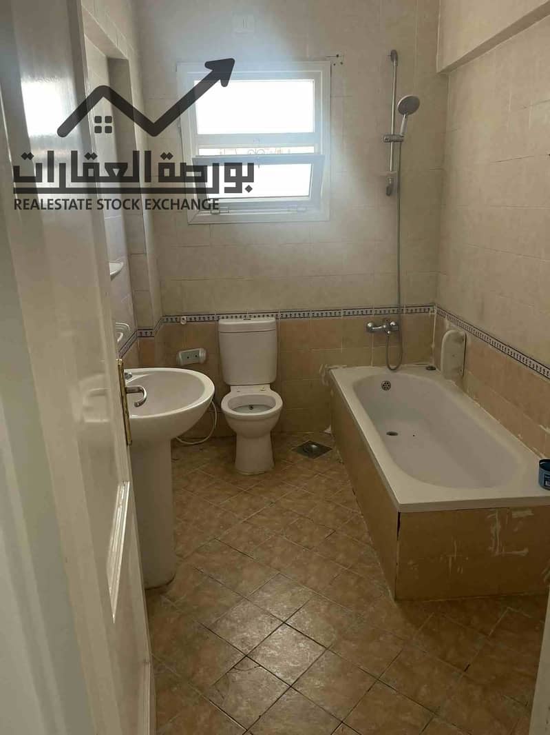 13 8e6f8917-a899-48b5-89ed-a875fe2db25d. jpg