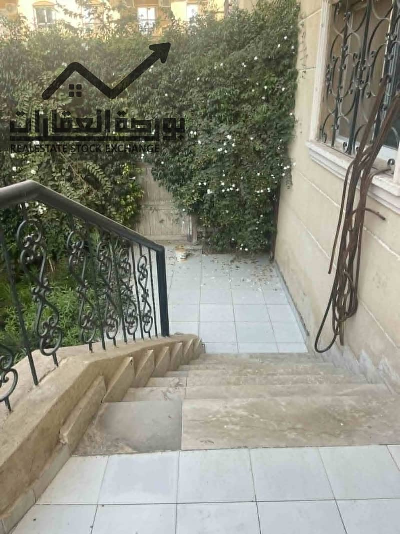 3 498c735a-60f3-41f7-a2dd-aa15b2c82c82. jpg