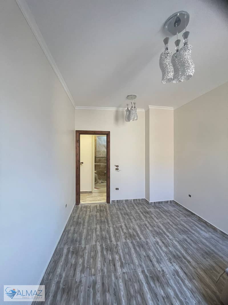 5 WhatsApp Image 2025-11-15 at 4.56. 28 PM (1). jpeg