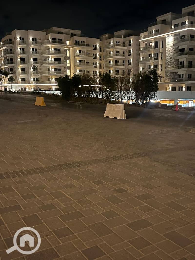 7 a6375ab2-cead-49c7-9685-45557e6f4a77. jpg