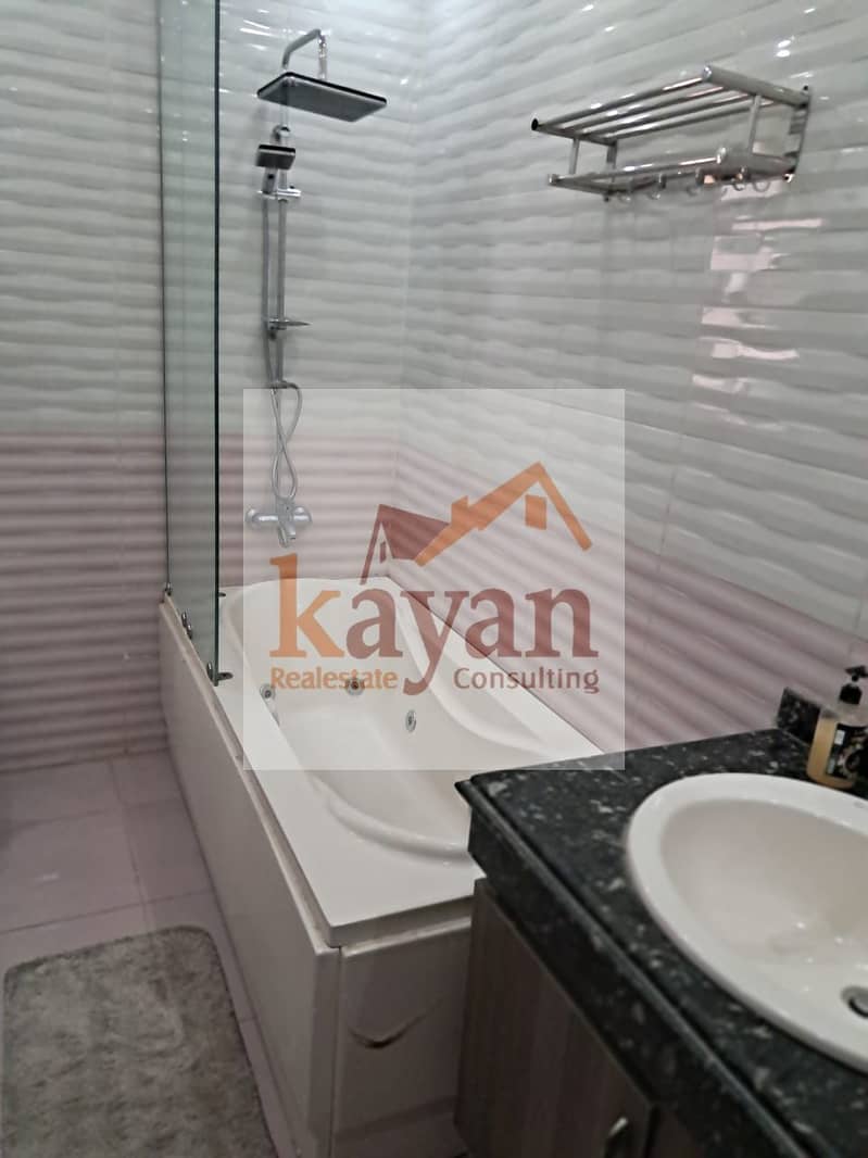 6 WhatsApp Image 2025-11-04 at 10.57. 41 (1). jpeg