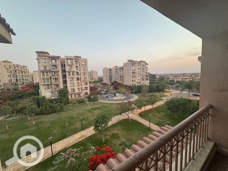 2 2aad5f24-5fd4-4857-9444-92b2429e57b4. jpeg