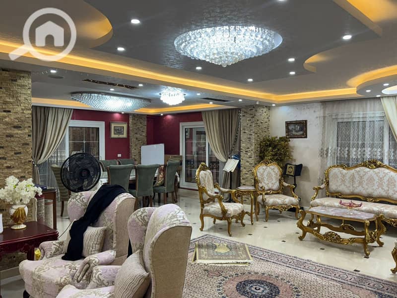 11 7d53b241-775d-4ea9-b6e3-2422ee5acffd. jpeg