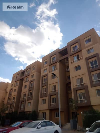 3 Bedroom Duplex for Sale in 6th of October, Giza - 3d02e5e5-5143-48a5-93b6-8574e2720a2e. jpg