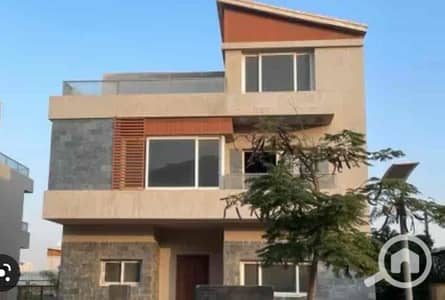 3 Bedroom Townhouse for Sale in Sheikh Zayed, Giza - 16b2a695-6ca8-4db3-97e9-d27dc2c53698. jpg