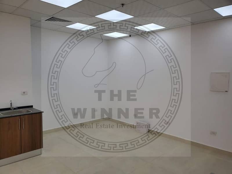 5 WhatsApp Image 2025-11-09 at 11.58. 02 PM (2). jpeg