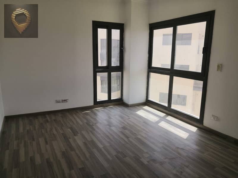 4 WhatsApp Image 2025-11-06 at 17.01. 42_c32d058c. jpg