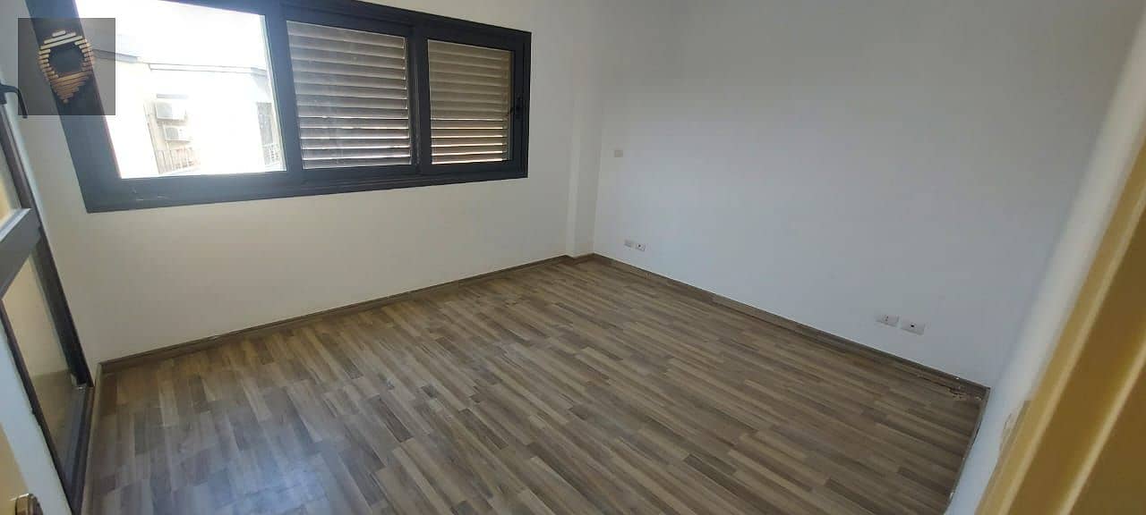 5 WhatsApp Image 2025-11-07 at 14.44. 16_dfae67e6. jpg