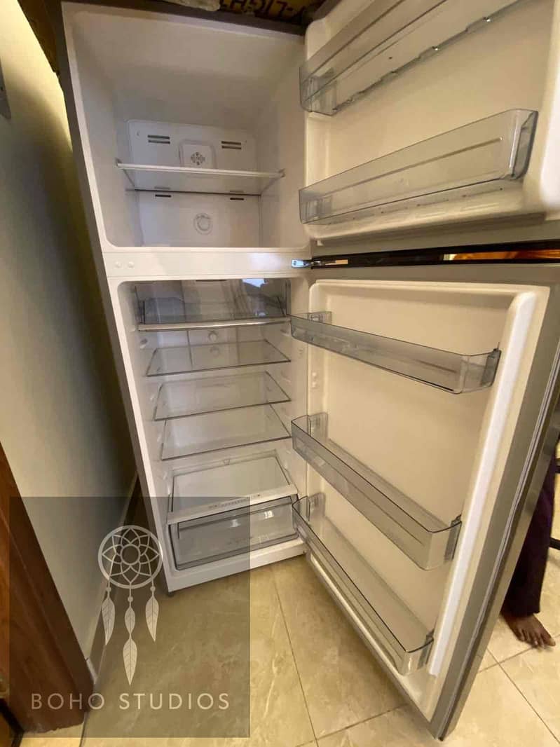 20 b8c0d147-873d-41c5-9d18-26bdbc6d3bf5. jpg