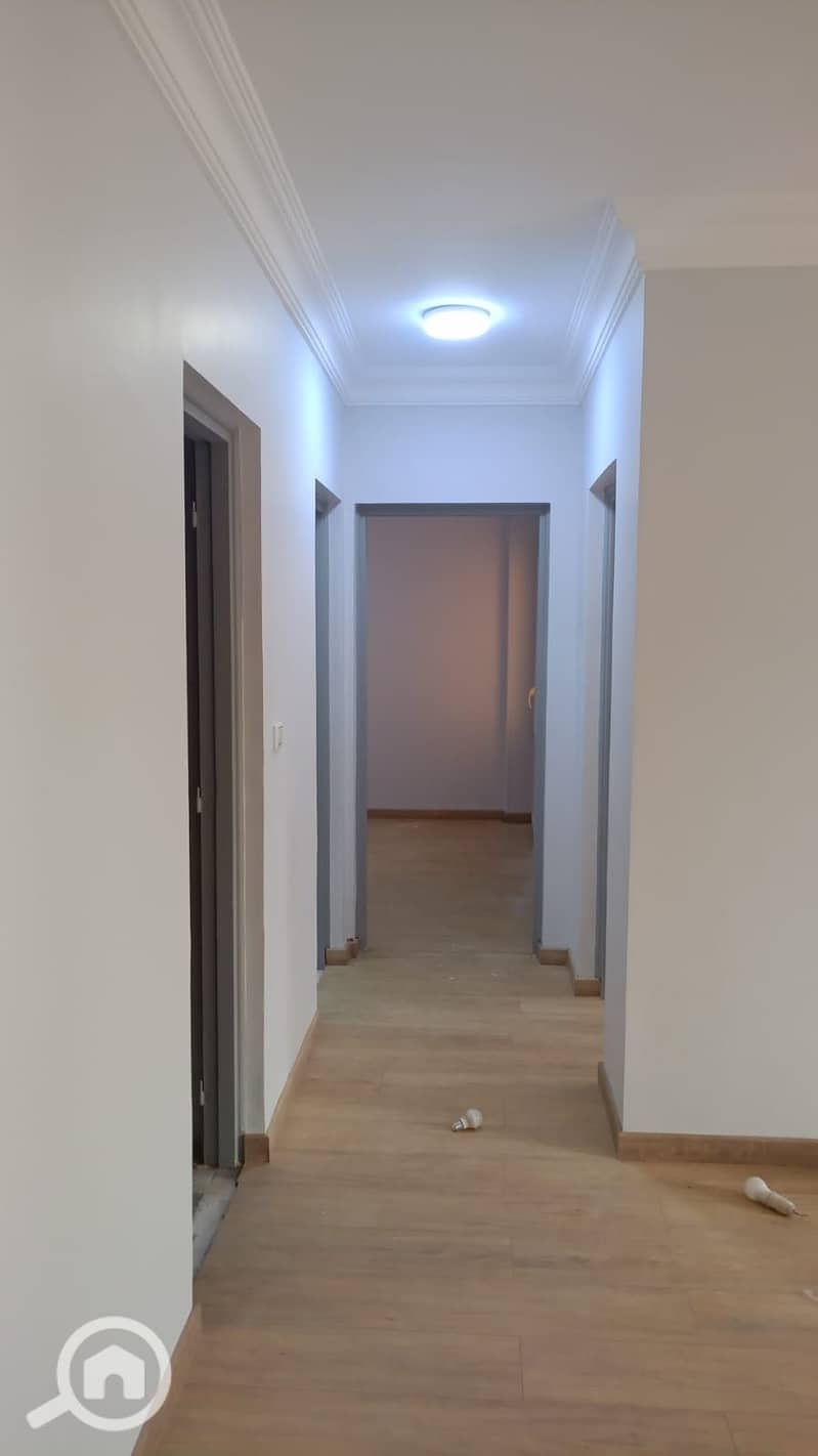 6 72d4e63d-11c1-4b5d-858a-70f4a517145f. jpg