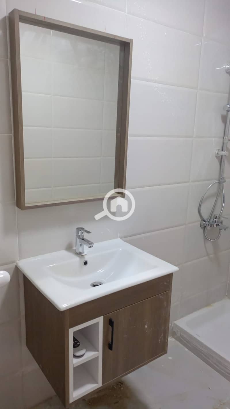 8 785122d1-8e8f-4217-957e-1f052e27a66e. jpg