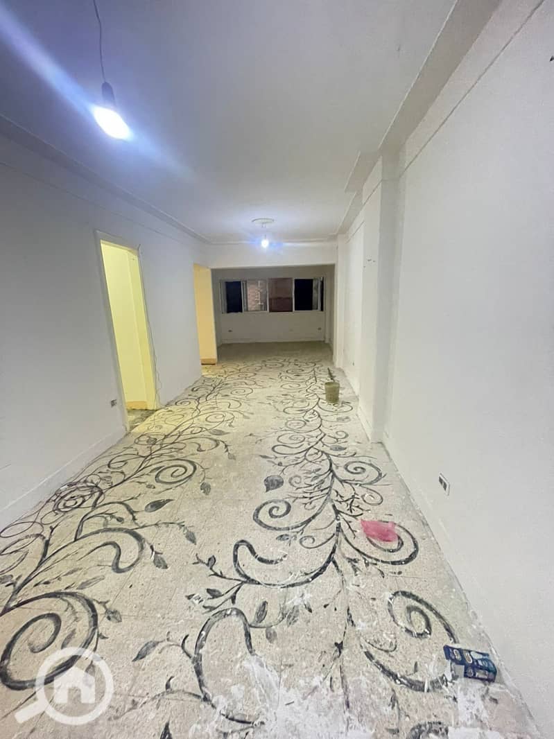 2 6aba69f0-5f9f-4f1e-b592-bdbd5dd33dae. jpeg