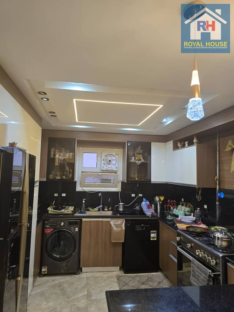 7 280c8f48-59bb-4f8b-9ba9-533ba09776ff. jpg