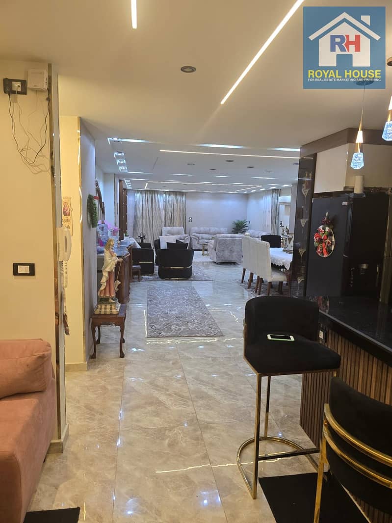 10 27380e1f-e6f7-4c9c-ae25-21609494573c. jpg