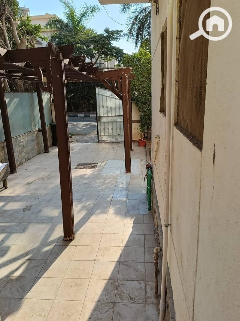 7 6d8ff4b7-9014-458d-9883-30f9ae189279. jpg