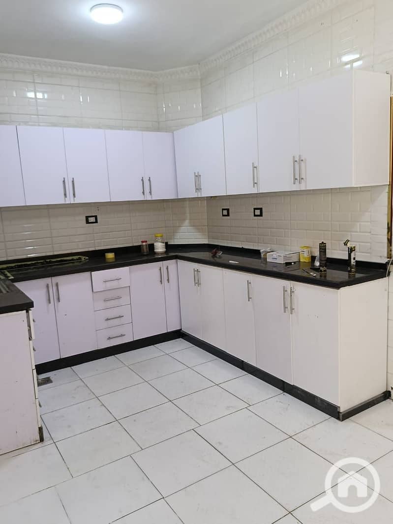 10 d1ba9a79-8037-40fe-9ccb-4da08f9a79e5. jpg