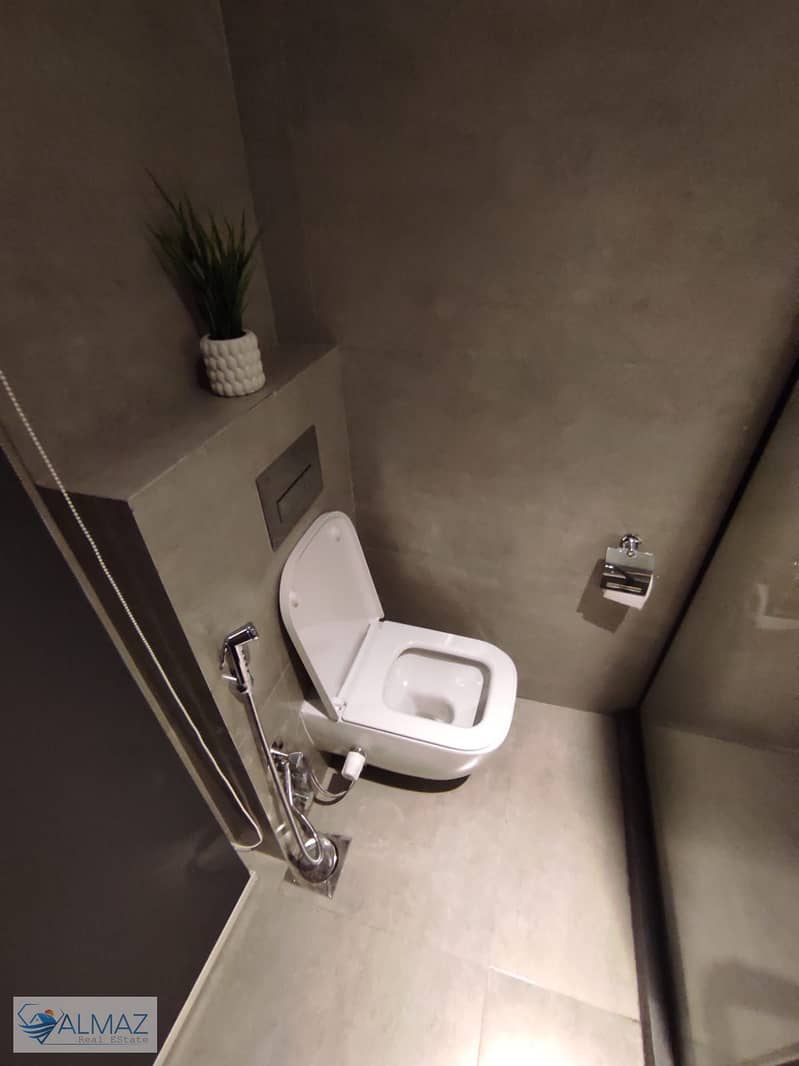 16 WhatsApp Image 2025-11-16 at 11.05. 28 AM. jpeg