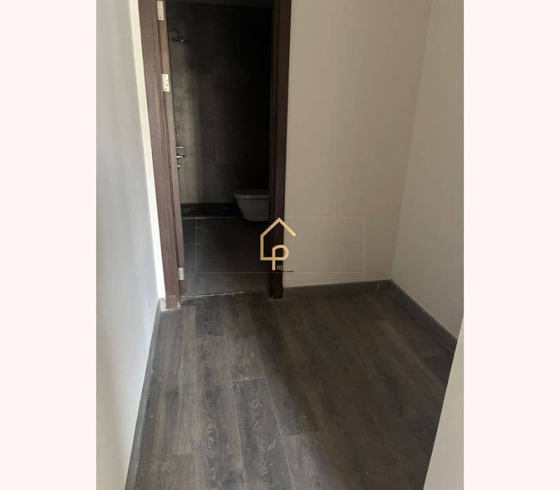 5 WhatsApp Image 2025-08-02 at 2.19. 46 PM. jpg