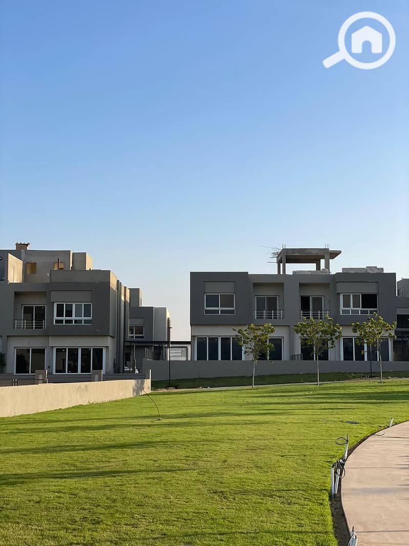 11 WhatsApp Image 2024-12-09 at 16.24. 42_73100beb. jpg