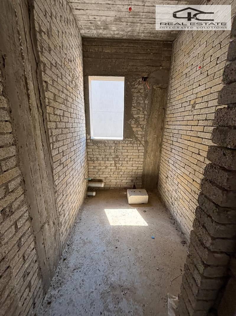 10 WhatsApp Image 2025-11-16 at 12.48. 35 AM. jpeg