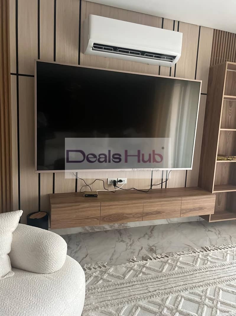 2 4b4c5778-5347-4335-8947-08b5e9fcce59. jpg